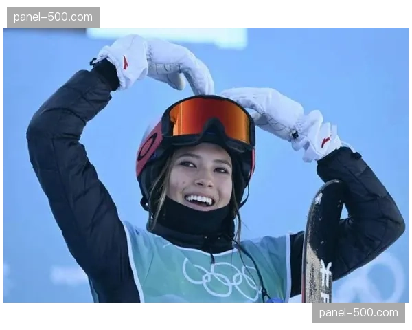 自由式滑雪女子U型场地技巧决赛因天气延期,谷爱凌等四将待命 自由式滑雪女子U型场地技巧决赛因天气延期,谷爱凌等四将待命
