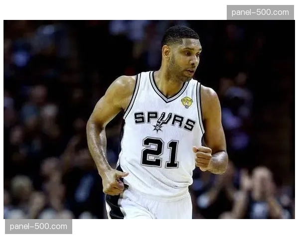 人物专访：朗斯老将索托卡谈生涯末期的目标与俱乐部情结